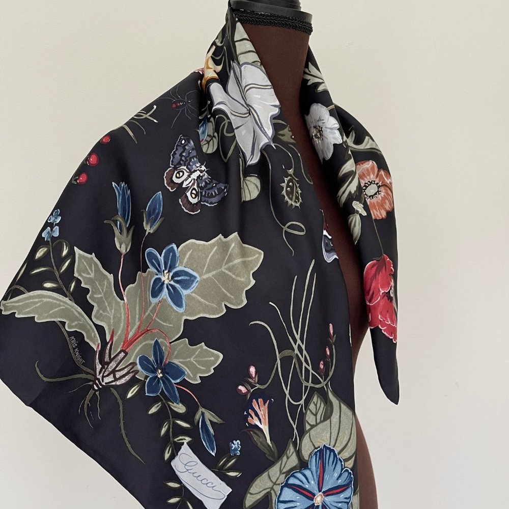 New Gucci Kris Knight Floral Print Silk Scarf with Gucci Gift Box - Picture 6 of 16